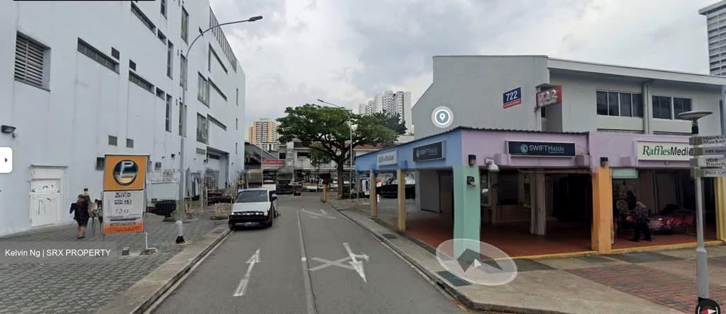 Ang Mo Kio Avenue 8 (D20), Shop House #576610561